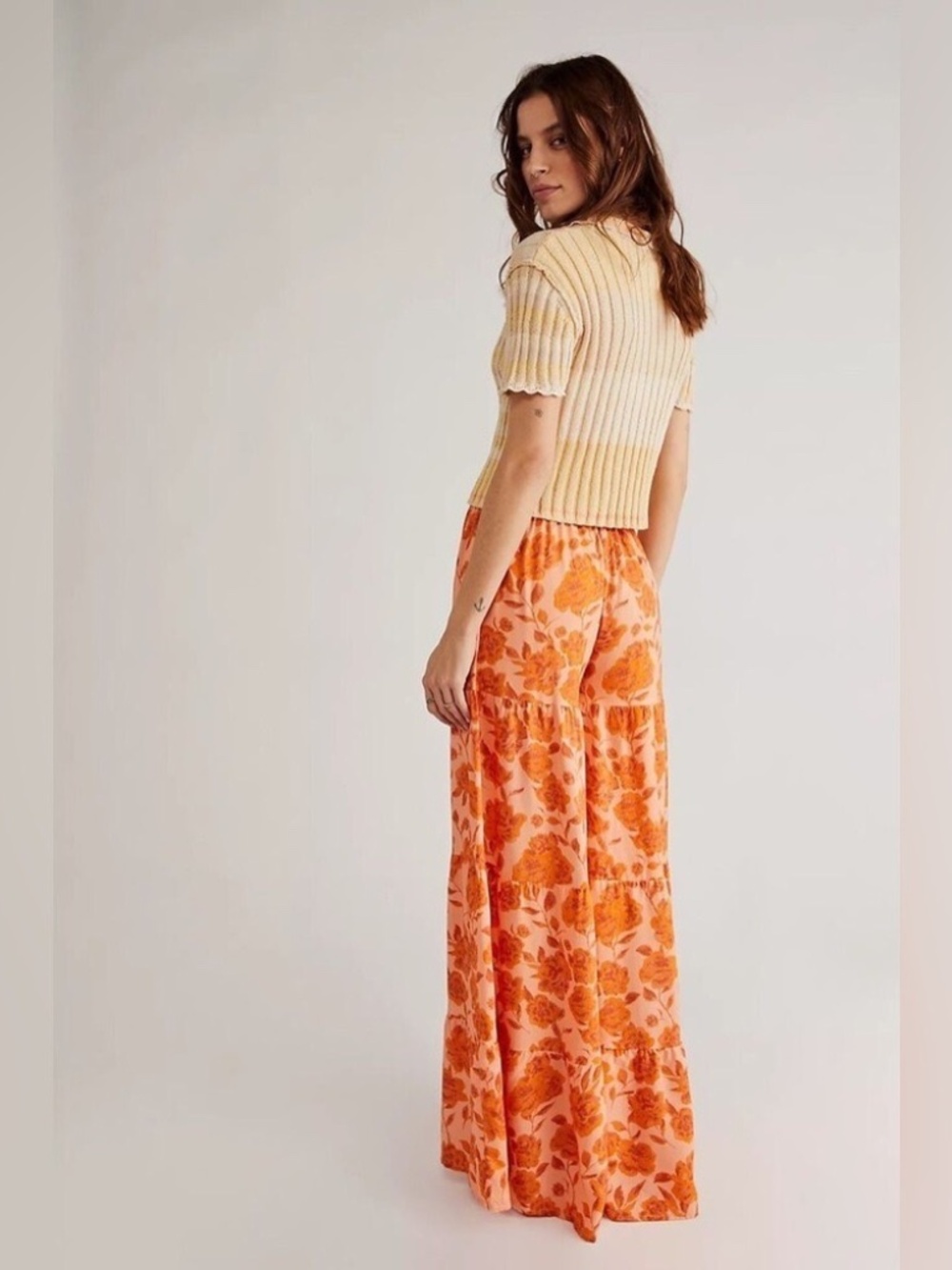 Jen’s Pirate Booty electro floral seadrift flare pants M/L NWT - Picture 2 of 7